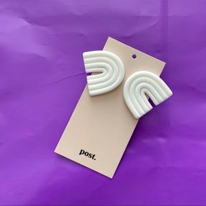 WHITE RAINBOW EARRINGS